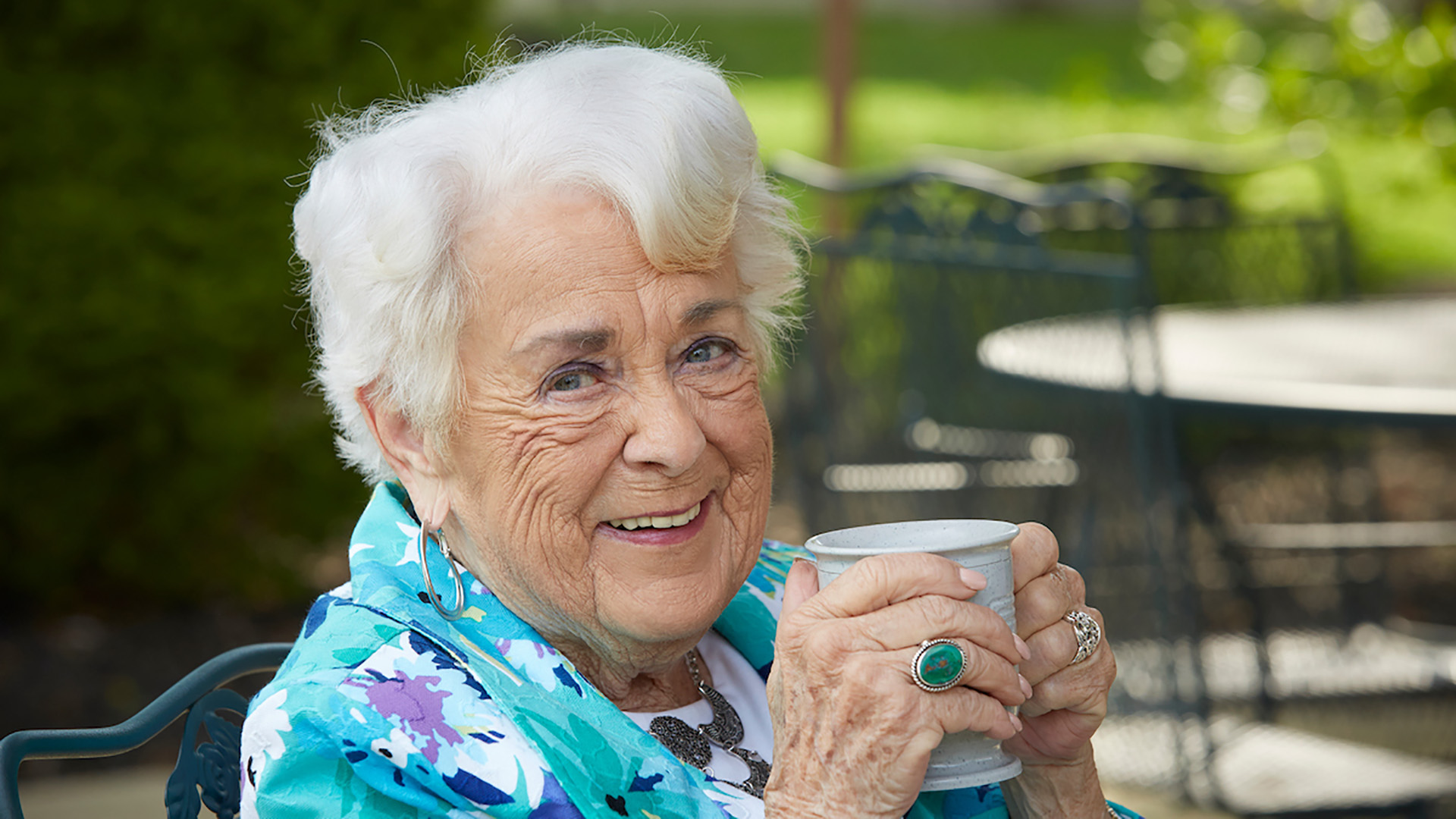 Featured image for “A Day in a Life: What To Expect in Assisted Living”