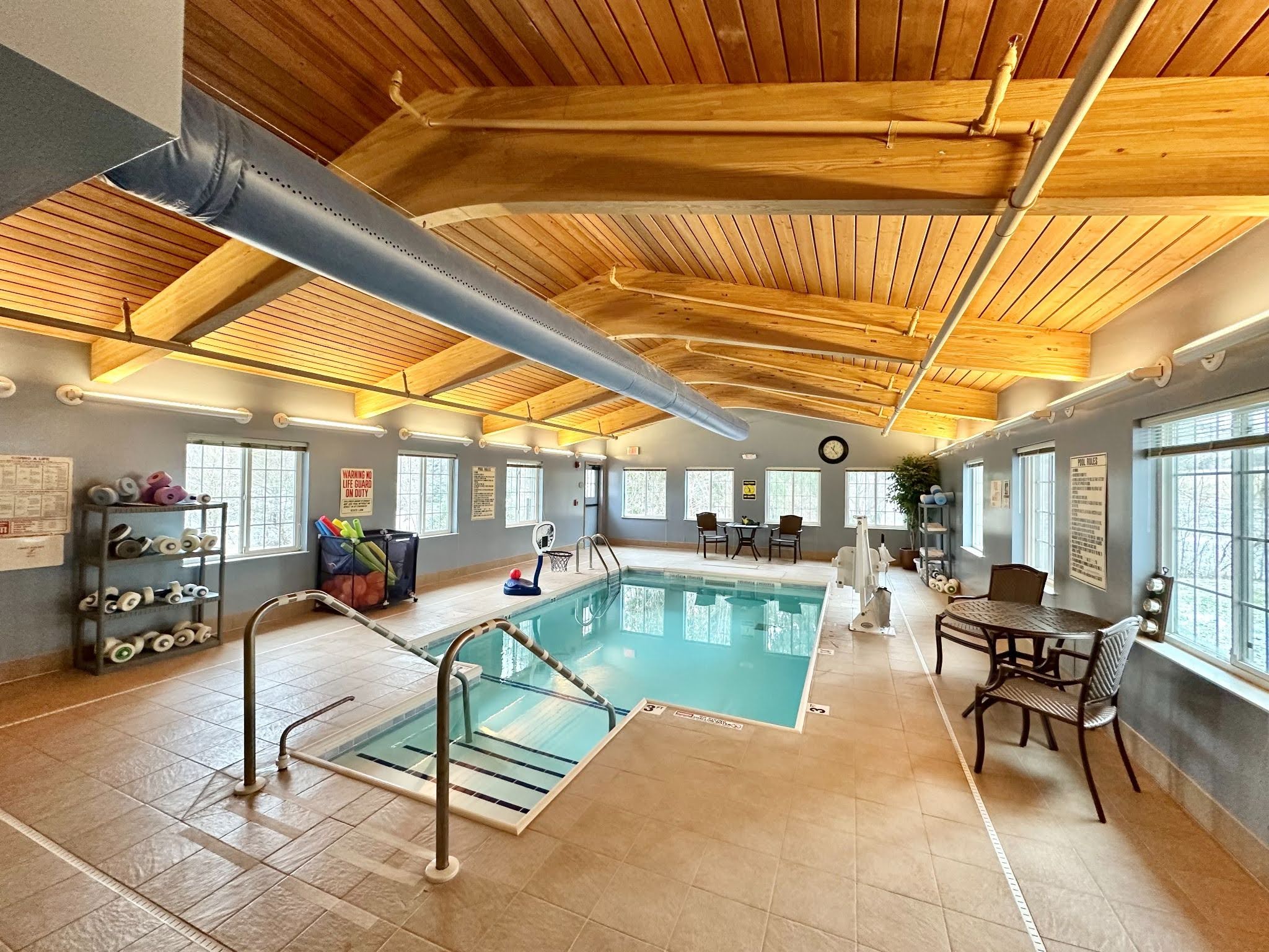 The indoor swimming pool at Senior Star Elmore Place in Davenport, IA
